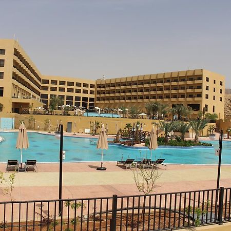 Grand East Hotel - Resort & Spa Dead Sea Sweimeh Extérieur photo