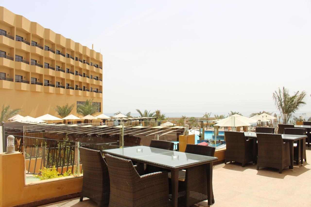 Grand East Hotel - Resort & Spa Dead Sea Sweimeh Extérieur photo